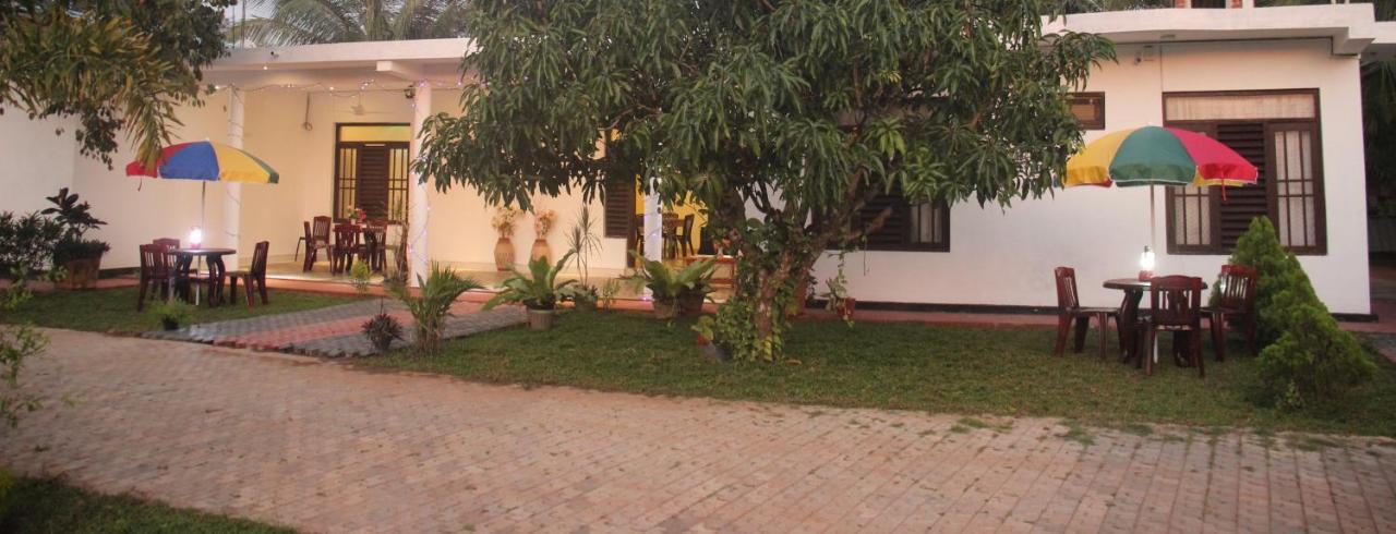 Miheen Hotel & Resort - Anuradhapura Михинтейл Екстериор снимка