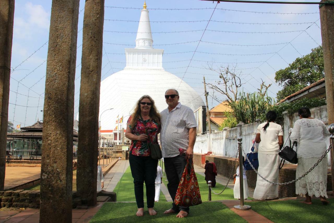 Miheen Hotel & Resort - Anuradhapura Михинтейл Екстериор снимка